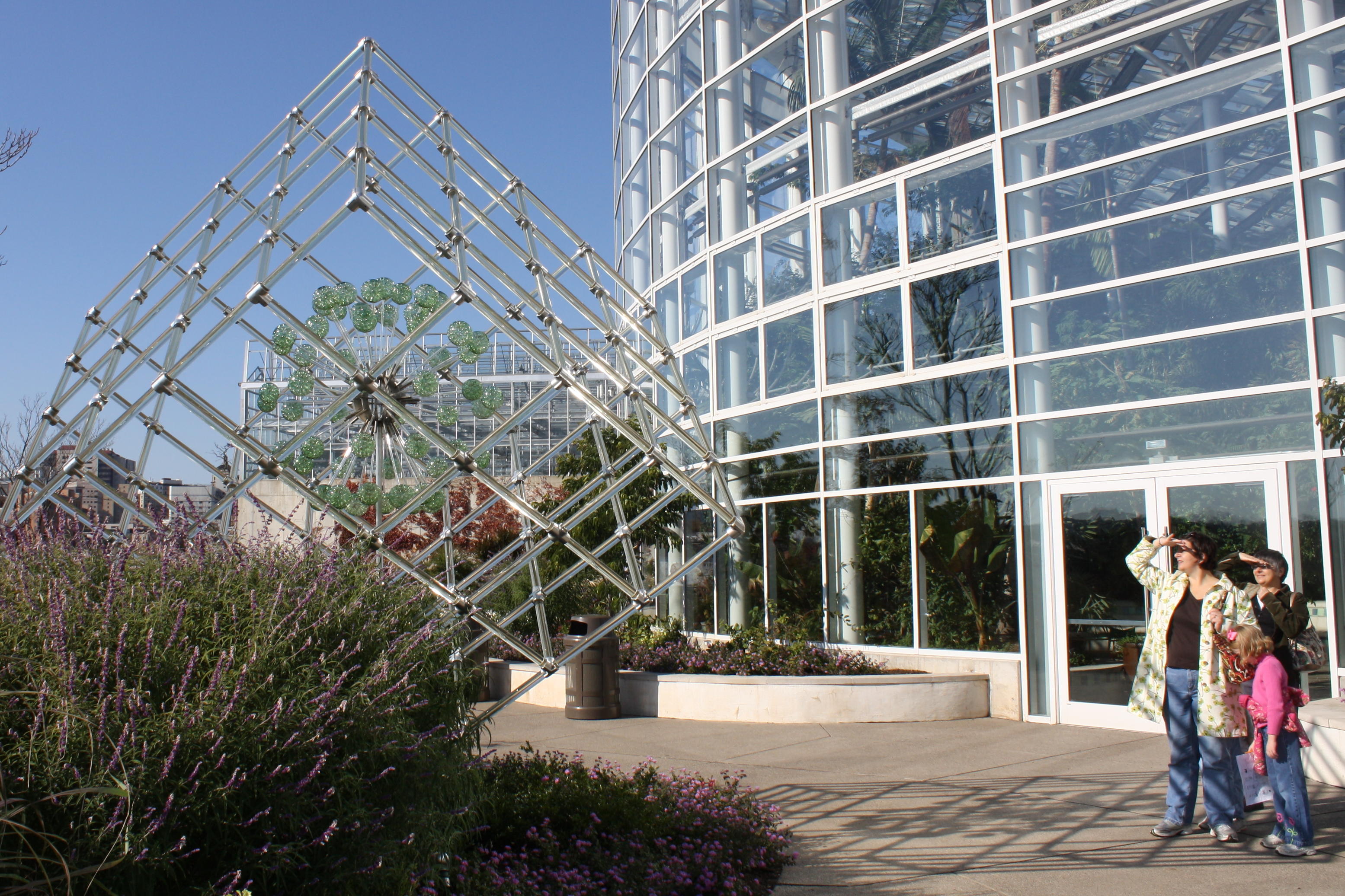 2009_11_07 Phipps BKJ.jpg